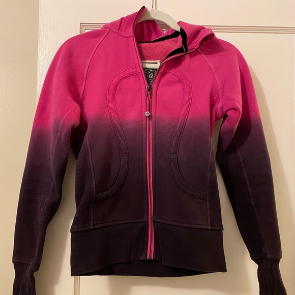 lululemon athletica Jackets & Blazers - 🚨LAST HOUR!!!🚨Rare Lululemon Scuba Hoodie!